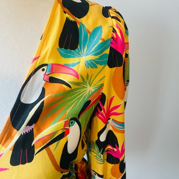 Farm Rio Toucan Wrap Blouse RARE - Picture 4 of 9